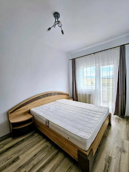 Apartament cu 2 camere decomandat în Vest