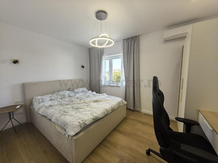 Casă individuală cu 5 camere cu Canalizare în Pipera