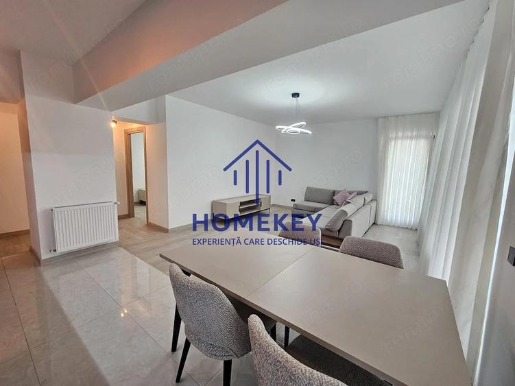 Apartament cu 3 camere decomandat în Est