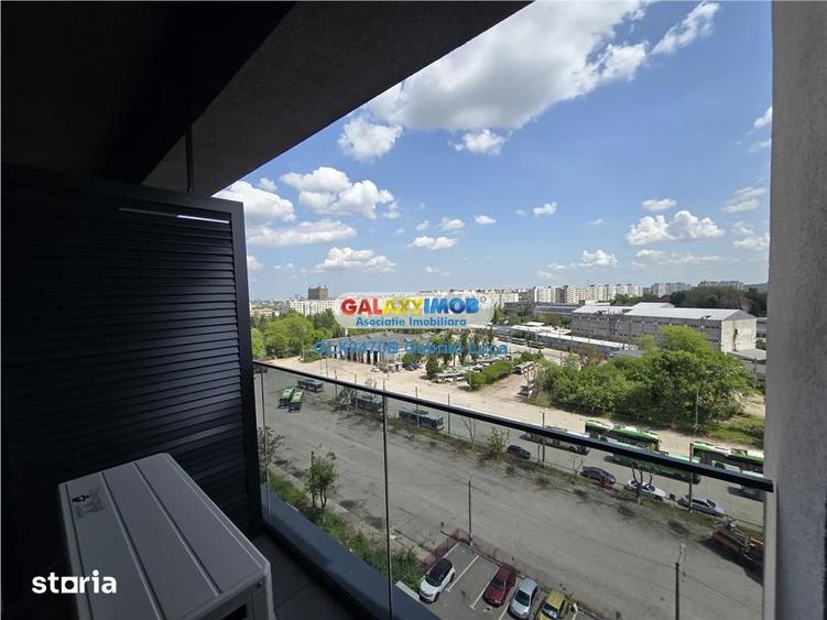 Apartament cu 3 camere decomandat, mobilat în Berceni