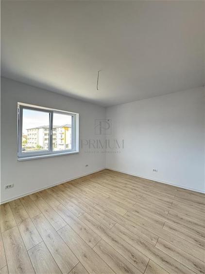 Apartament cu 2 camere decomandat în Giroc