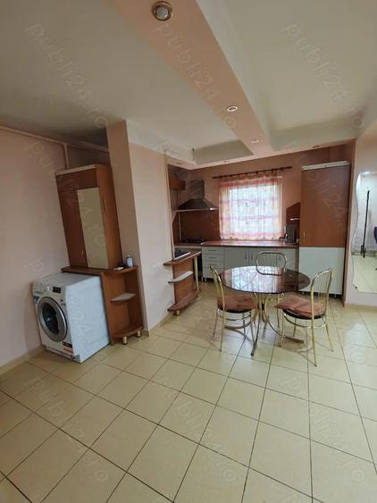 Apartament cu 2 camere decomandat, mobilat în Vitan Mall