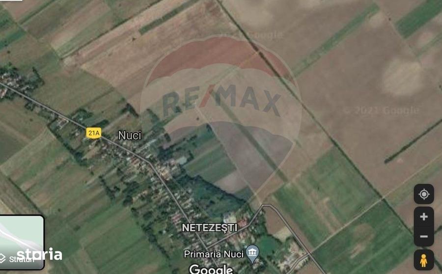 Teren de 9115 mp, în Central