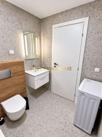 Garsonieră decomandată, mobilată în Baicului