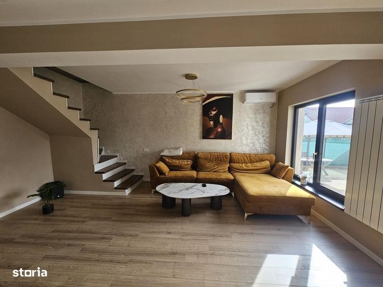 Casă cu 4 camere cu Teren 300 Mp în Valu lui Traian