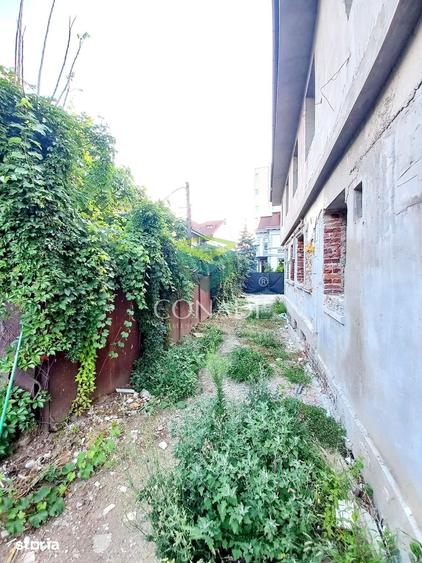 Casă cu 4 camere cu Teren 371 Mp în Dorobanți