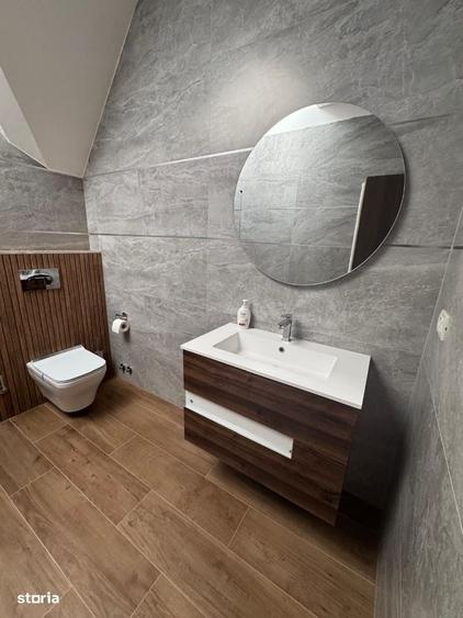 Casa cu 9 camere, piscina si garaj in suburbie - 9