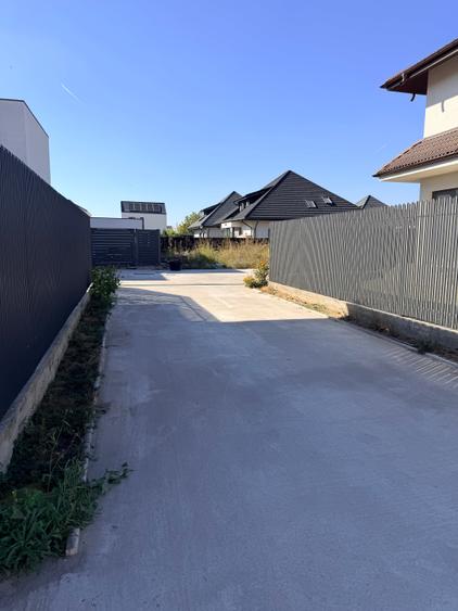 Teren Construcții intravilan de 423 mp, în Tunari