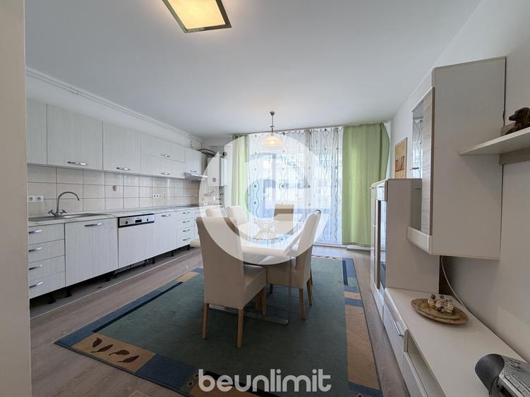 Apartament cu 3 camere decomandat, mobilat în Turnișor