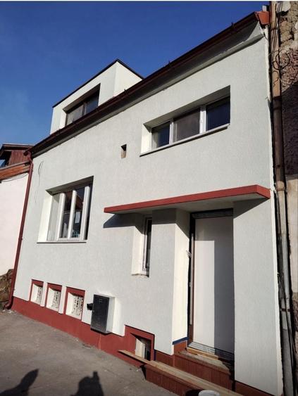 Spațiu comercial, de 307 mp, în Drumul Carului