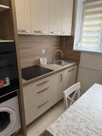 Apartament cu 2 camere decomandat în Ultracentral