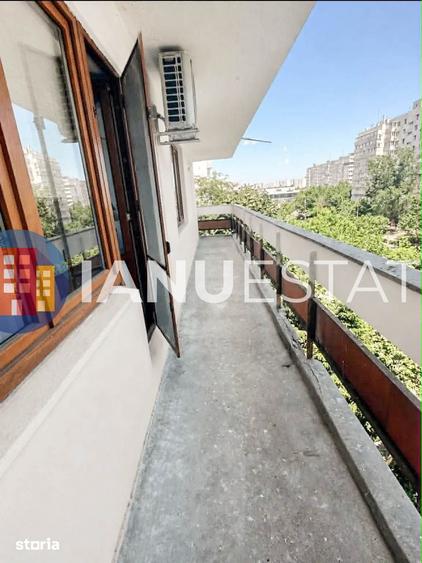 Apartament cu 3 camere decomandat în Sălăjan