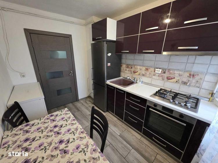 Apartament cu 3 camere decomandat în Nord