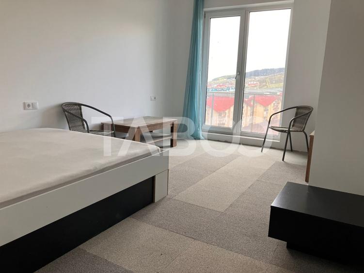Apartament cu 2 camere semidecomandat, mobilat în Florești