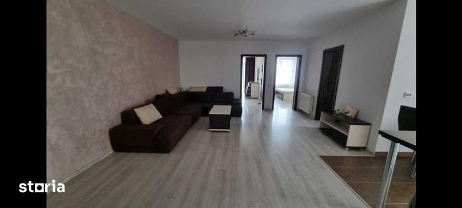 Apartament cu 3 camere în Florești