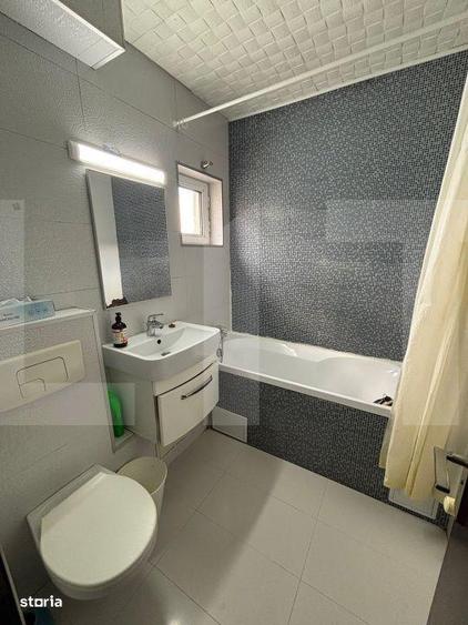 Apartament cu 3 camere în Tineretului