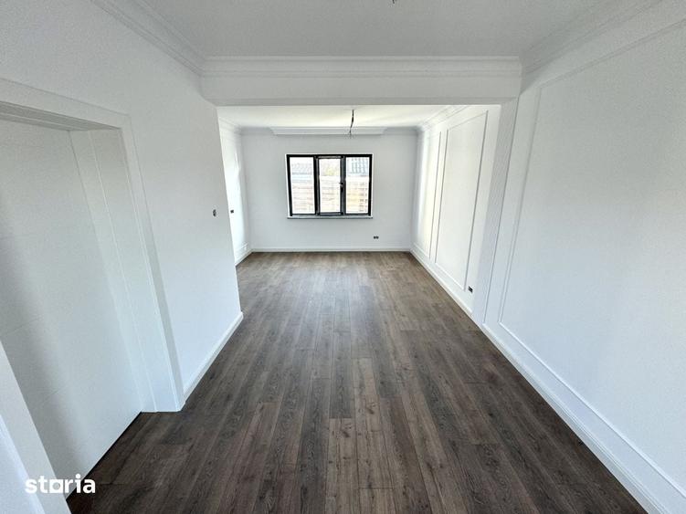 Casă cu 4 camere cu Teren 400 Mp în Rediu