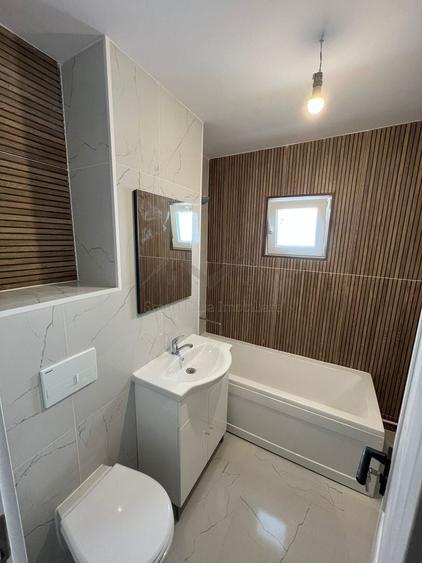 Apartament cu 2 camere decomandat în Nicolina