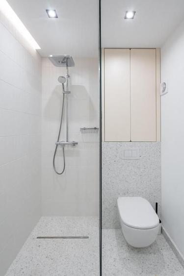 Apartament cu 2 camere semidecomandat, mobilat în Universitate