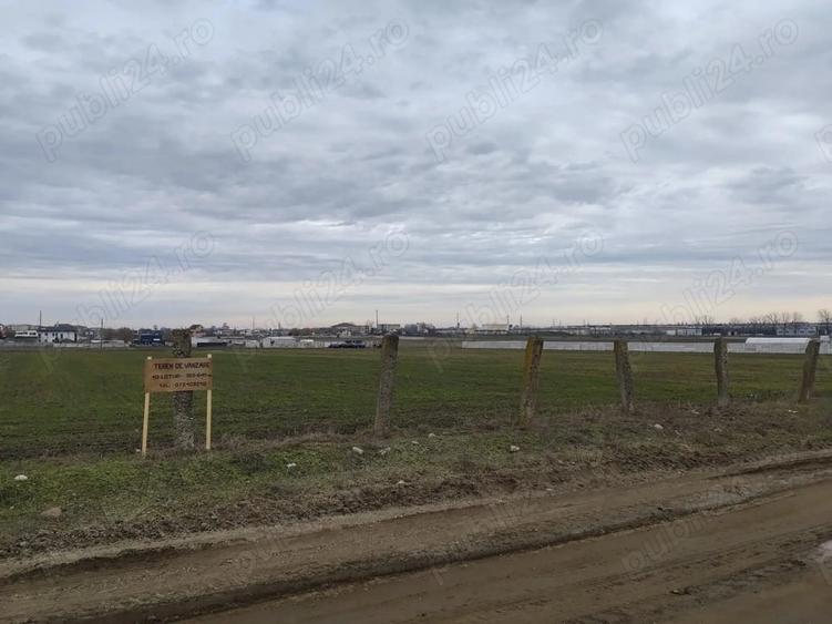 Teren de 5700 mp, în Central