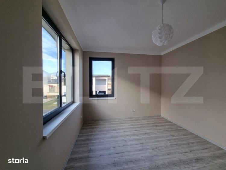 Casă cu 4 camere cu Teren 436 Mp în Dezmir