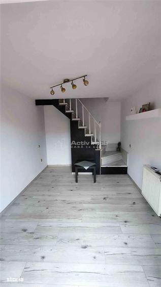 Casă cu 4 camere cu Teren 141 Mp în Păulești