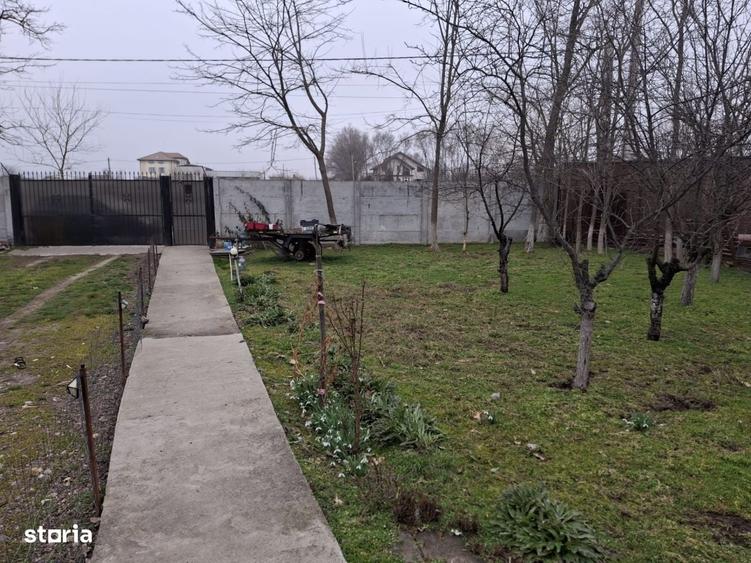 Casă cu 4 camere în Preajba