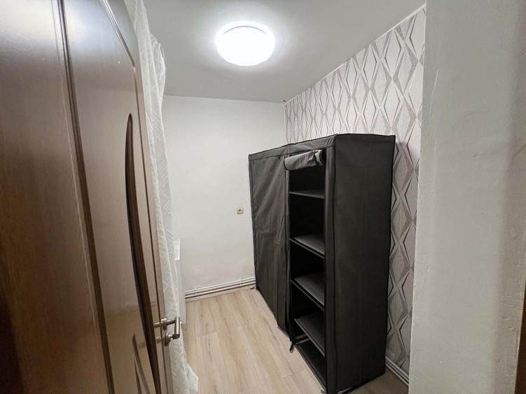 Garsonieră decomandată în Exterior Vest