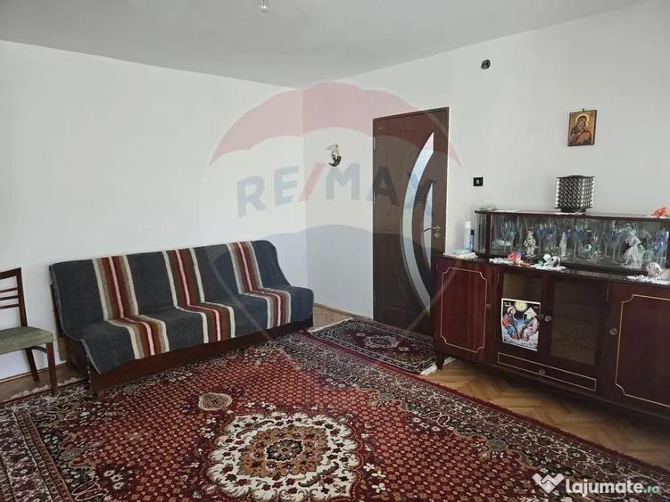Garsonieră decomandată în Calea Severinului