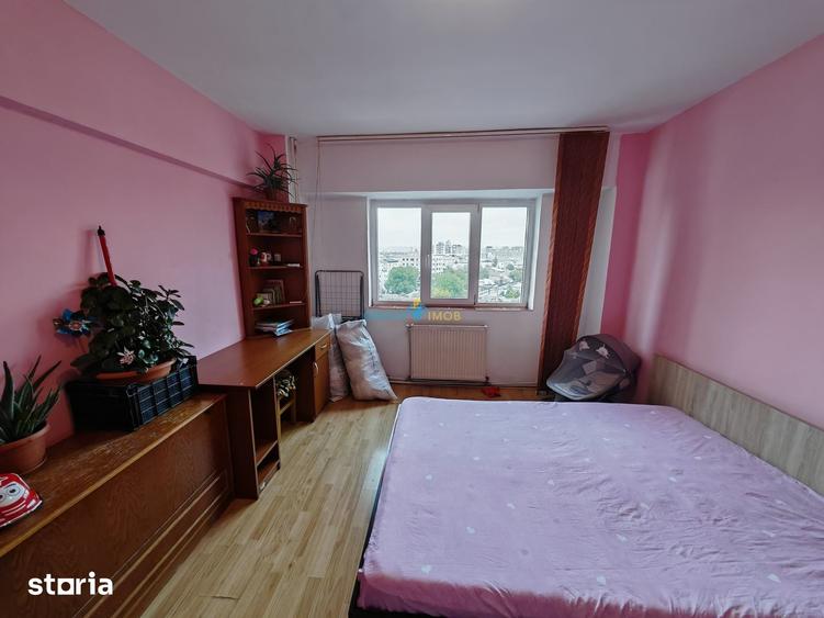 Apartament cu 2 camere decomandat în Banca Națională
