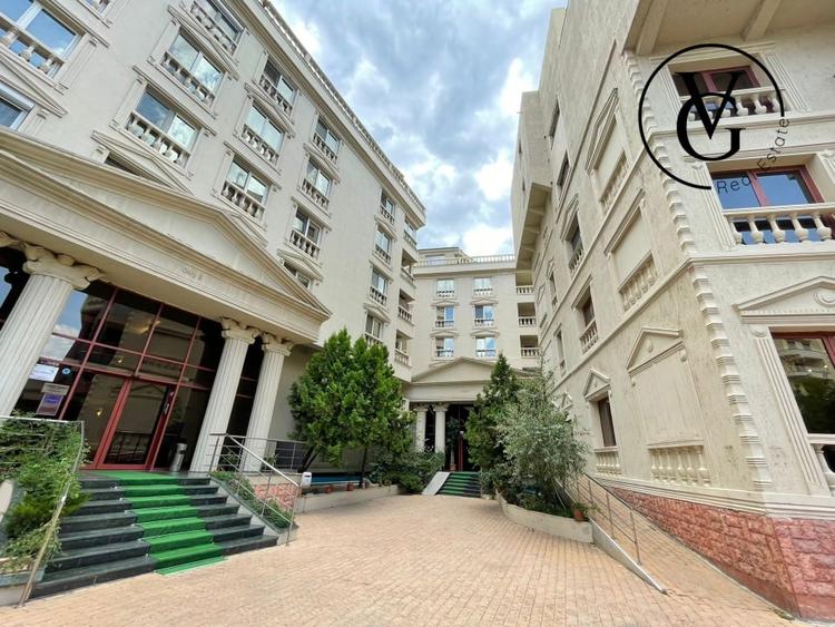 Apartament cu 3 camere decomandat, mobilat în Herăstrău
