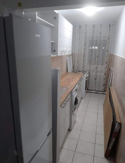 Garsonieră decomandată în Central
