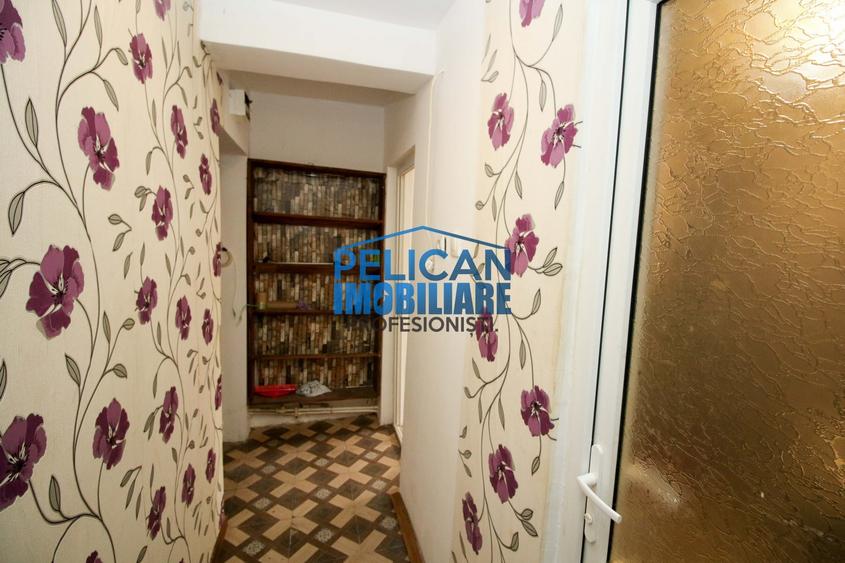 Apartament cu 3 camere nedecomandat în Neptun