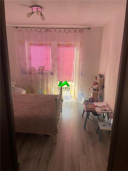 Apartament cu 3 camere decomandat, mobilat în Hipodrom 3