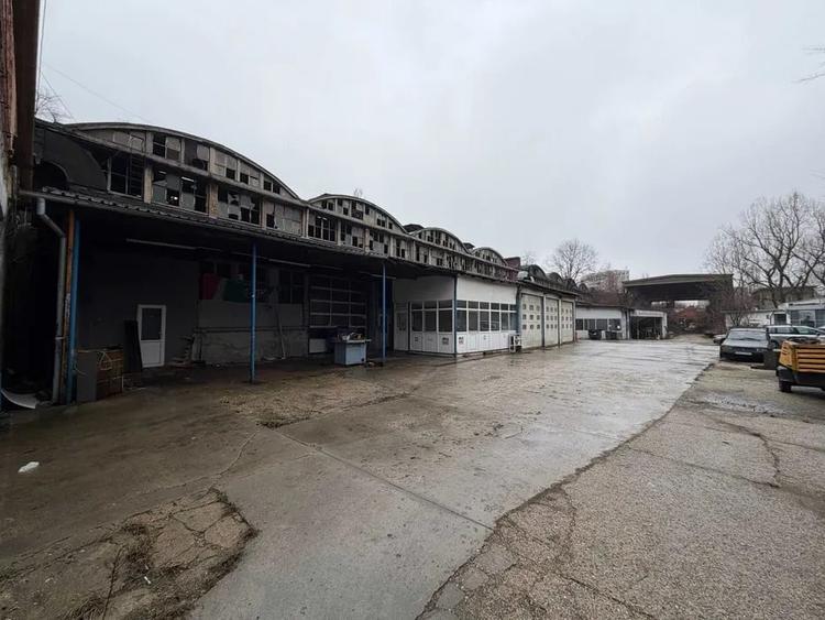 Spațiu comercial, de 426 mp, în Grivița
