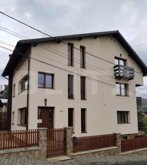 Hotel/Pensiune, de 225.83000183105 mp, în Exterior Vest