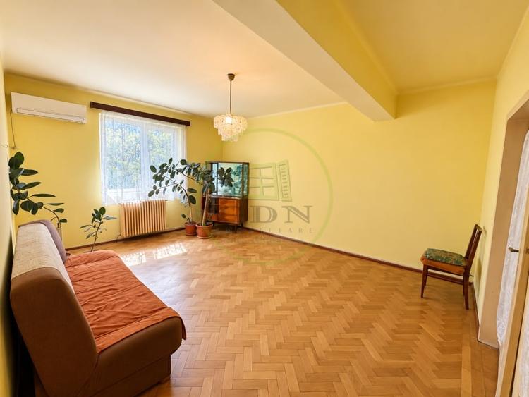 Apartament cu 2 camere decomandat în Rahova