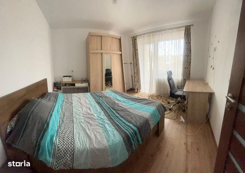 Apartament cu 3 camere în Confecții