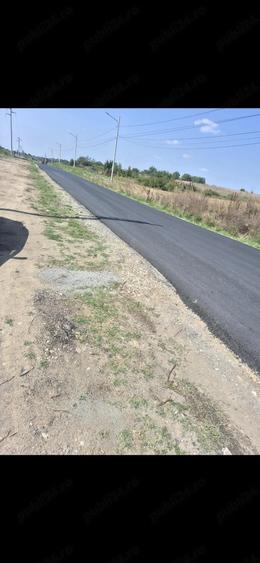 Teren de 3700 mp, în Sadina