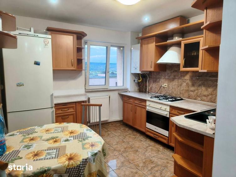 Apartament cu 3 camere decomandat în Mărăști