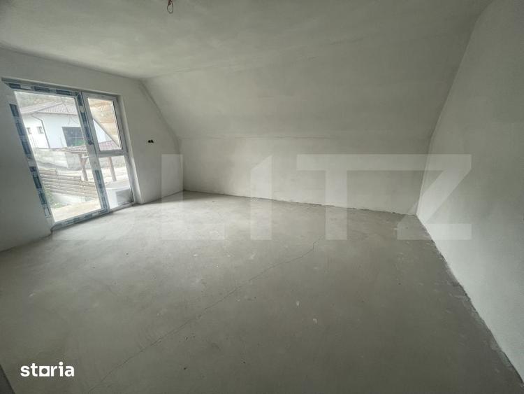 Casă cu 5 camere cu Teren 1000 Mp în Central