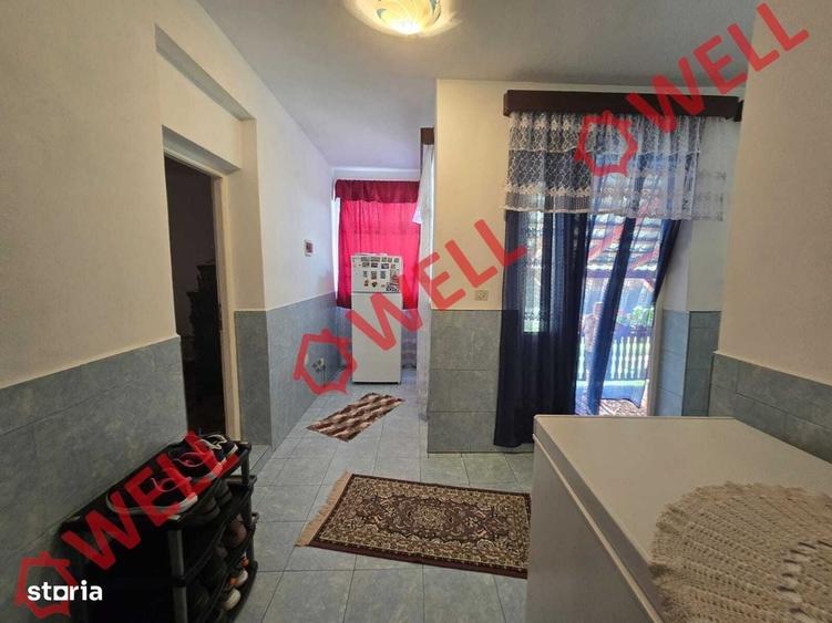 Casă cu 2 camere în Sărămaș