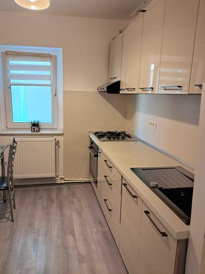 Apartament cu 2 camere decomandat în Balada
