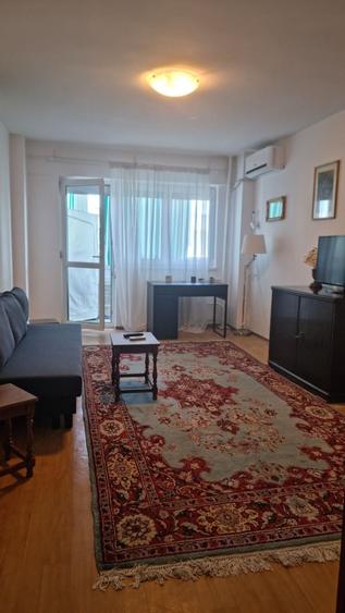 Apartament cu 2 camere decomandat în Dorobanți