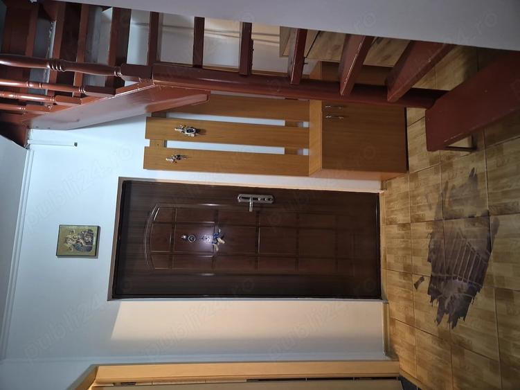 Apartament cu 3 camere decomandat în Troianu