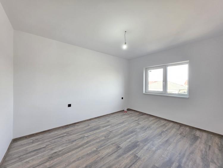Casă individuală cu 4 camere cu Teren 550 Mp în Tărlungeni