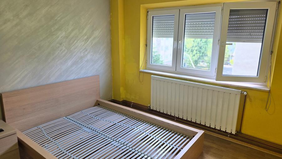 Vand apartament 2 camere decomandat in Deva, zona Pescarilor ( ITM), et 3 - 8