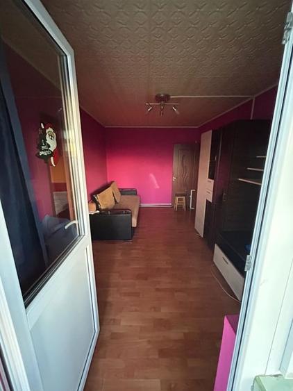 Apartament cu 2 camere decomandat, mobilat în Exterior Est