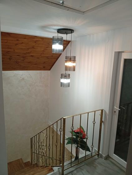 Casă cu 4 camere cu Teren 500 Mp în Talea