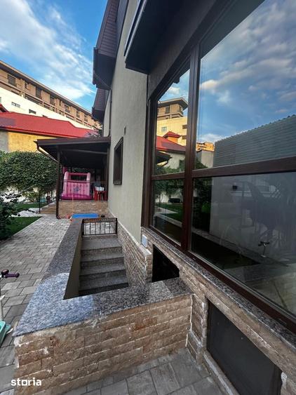 Casă cu 6 camere cu Teren 469 Mp în Băneasa